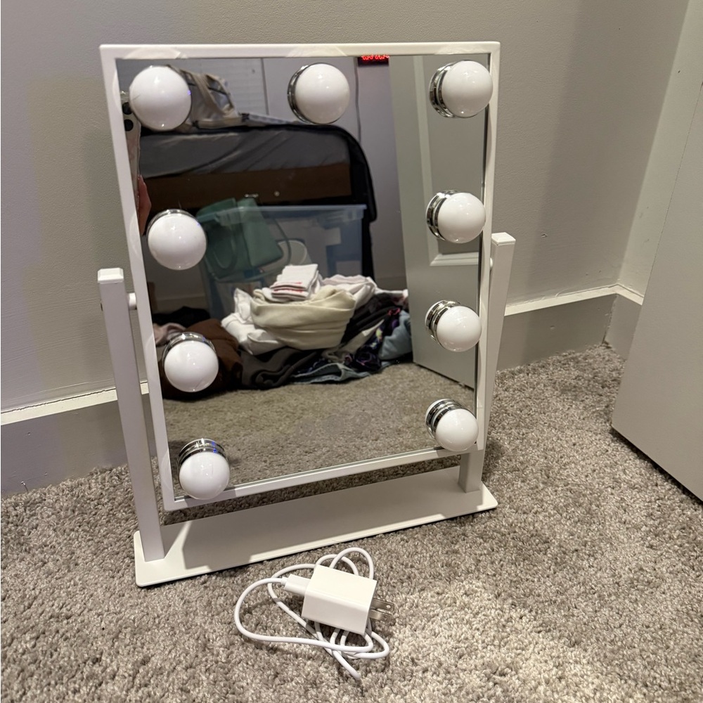 White Vanity Mirror with Lights
